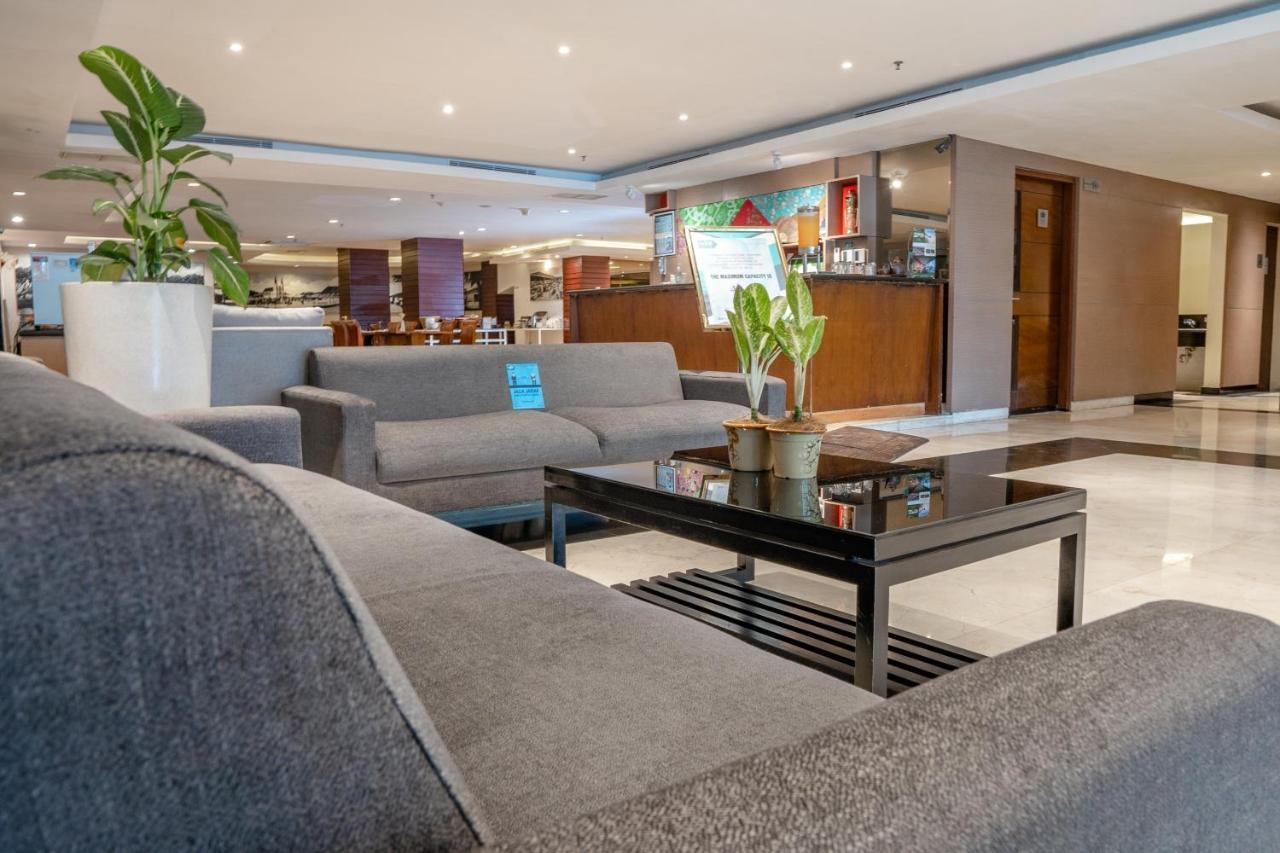 Hotel The 1O1 Malang Oj Zewnętrze zdjęcie