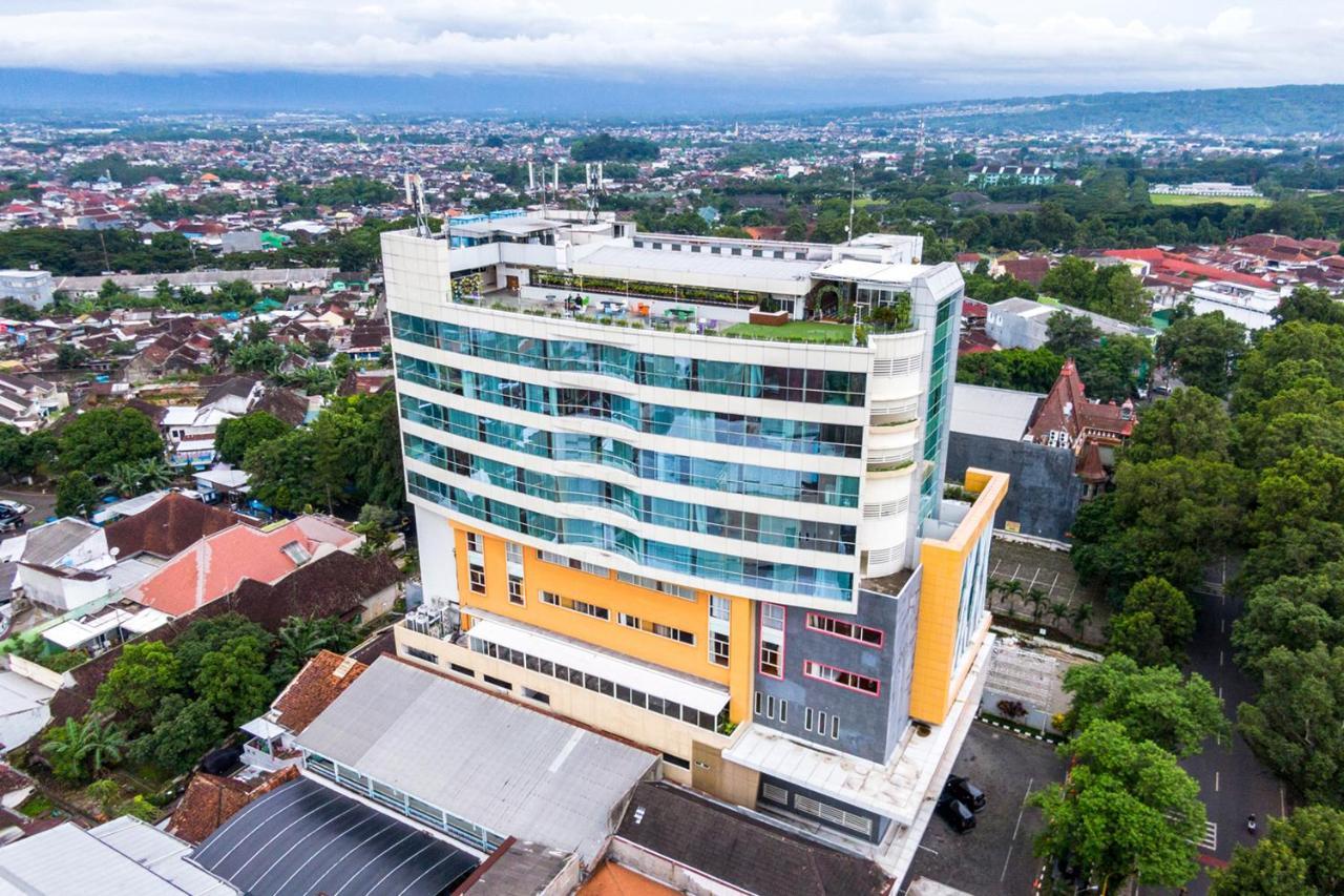 Hotel The 1O1 Malang Oj Zewnętrze zdjęcie