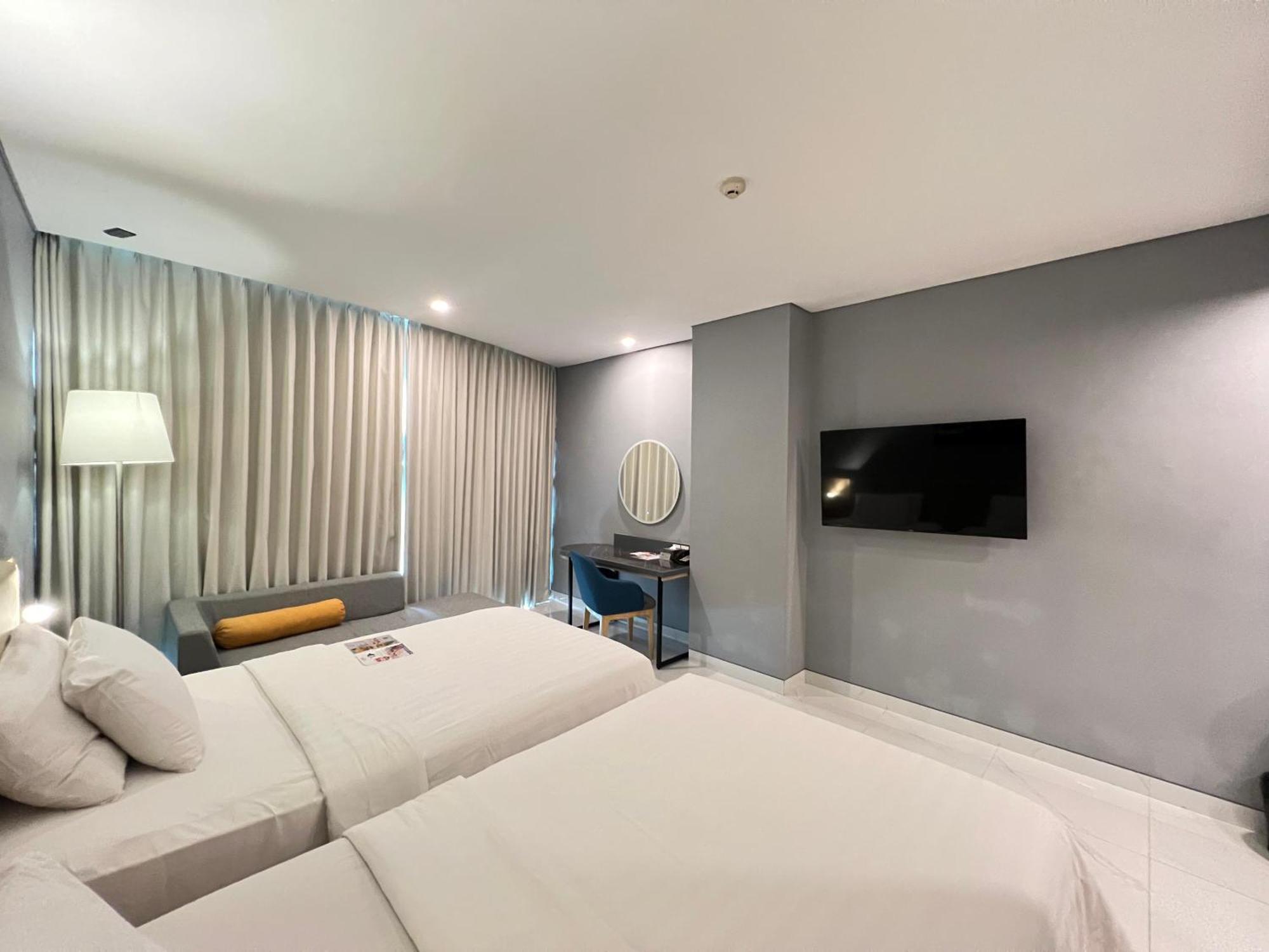 Hotel The 1O1 Malang Oj Zewnętrze zdjęcie